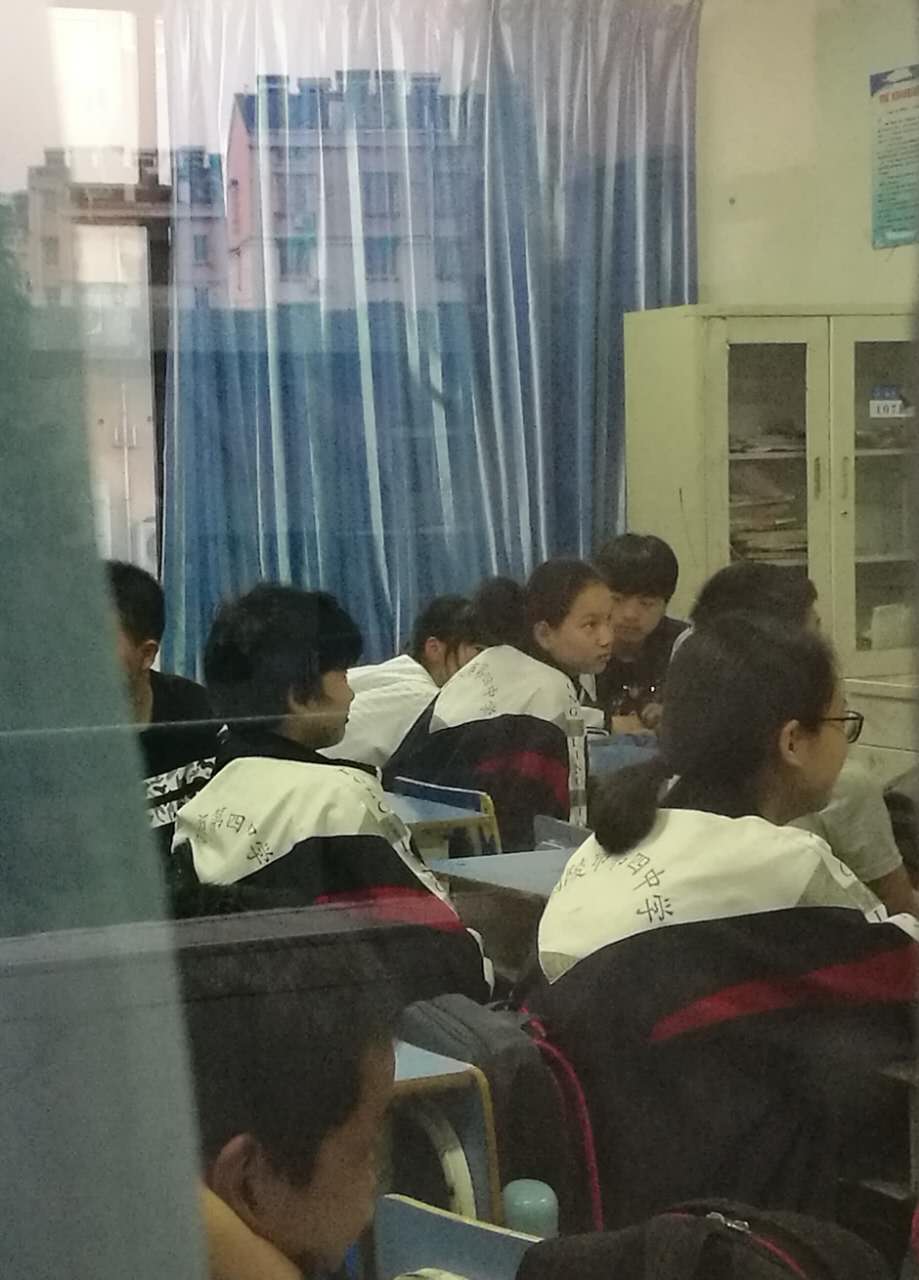 特殊的家长会 - 泊山客 - 欢欢家庭博客