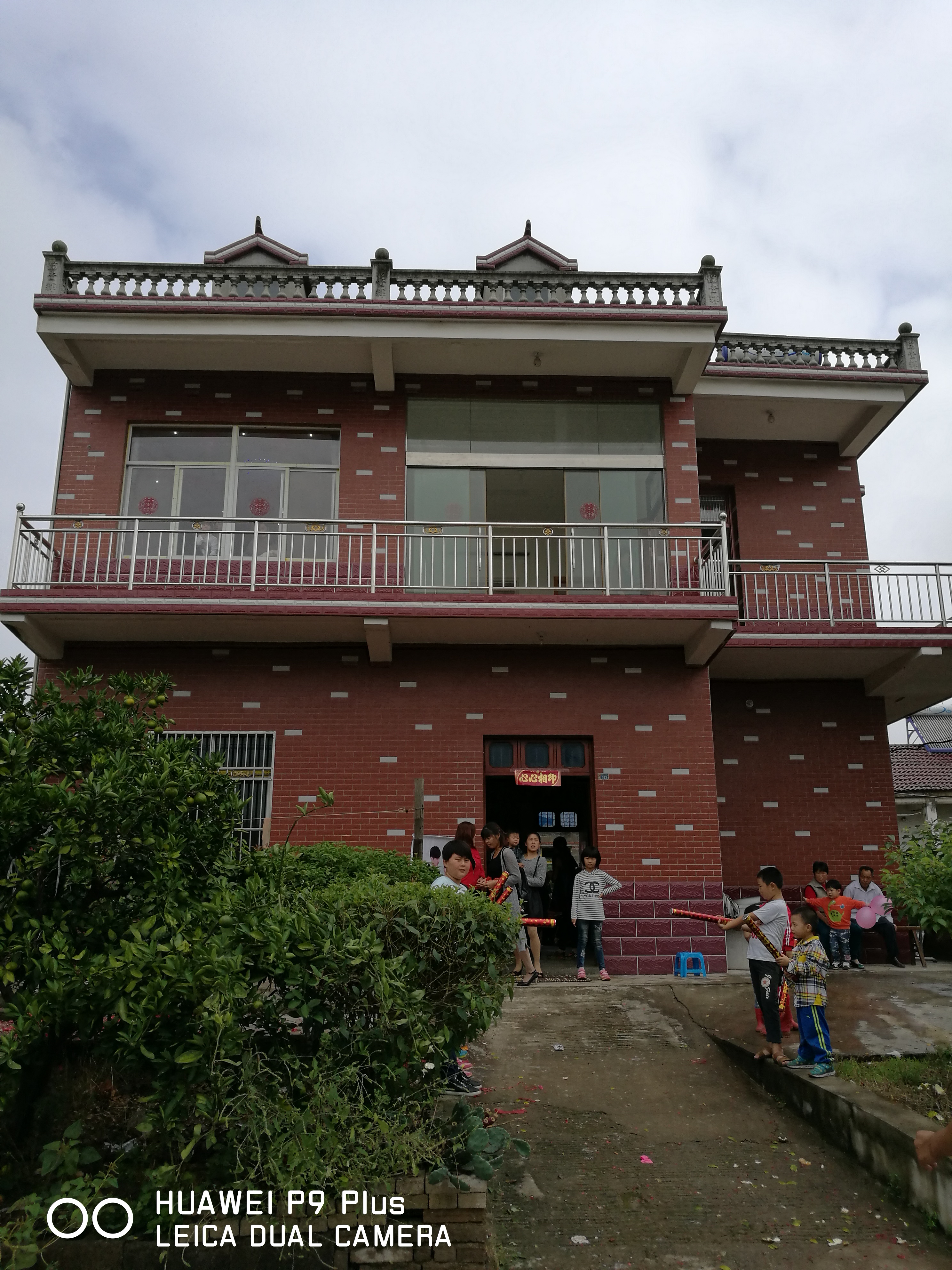 苏曈 - 泊山客 - 欢欢家庭博客