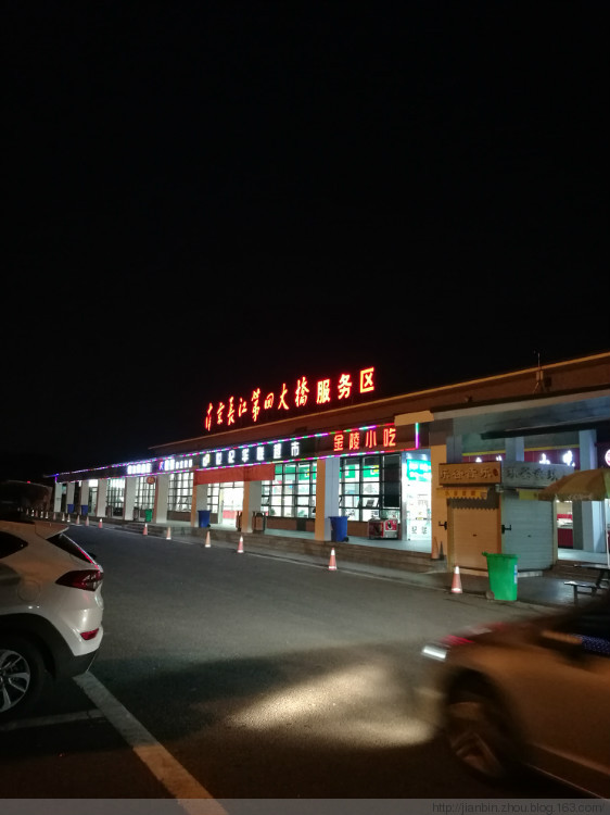 逃离门博会 - 泊山客 - 欢欢家庭博客